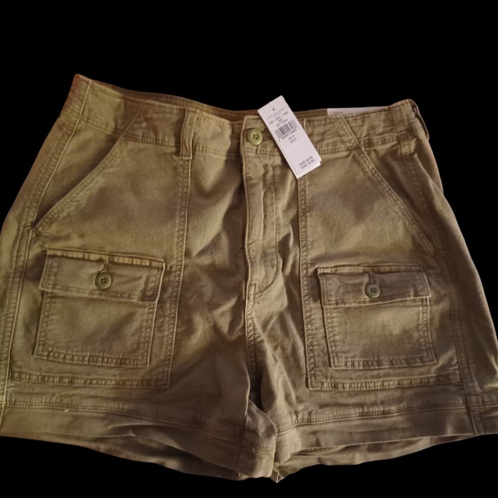American Eagle Highest Rise '90s Boyfriend Olive Cargo Shorts NWT SIZE 8